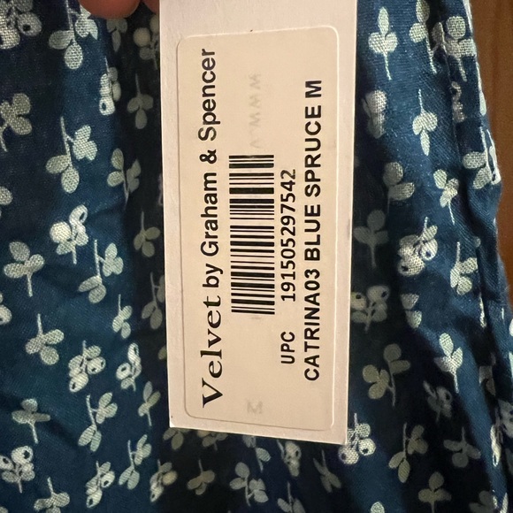 NWT Velvet brand size medium - Picture 3 of 6